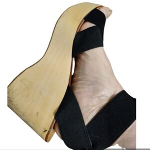 Belle by‎ Sigerson Morrison Crossover Sandals 10